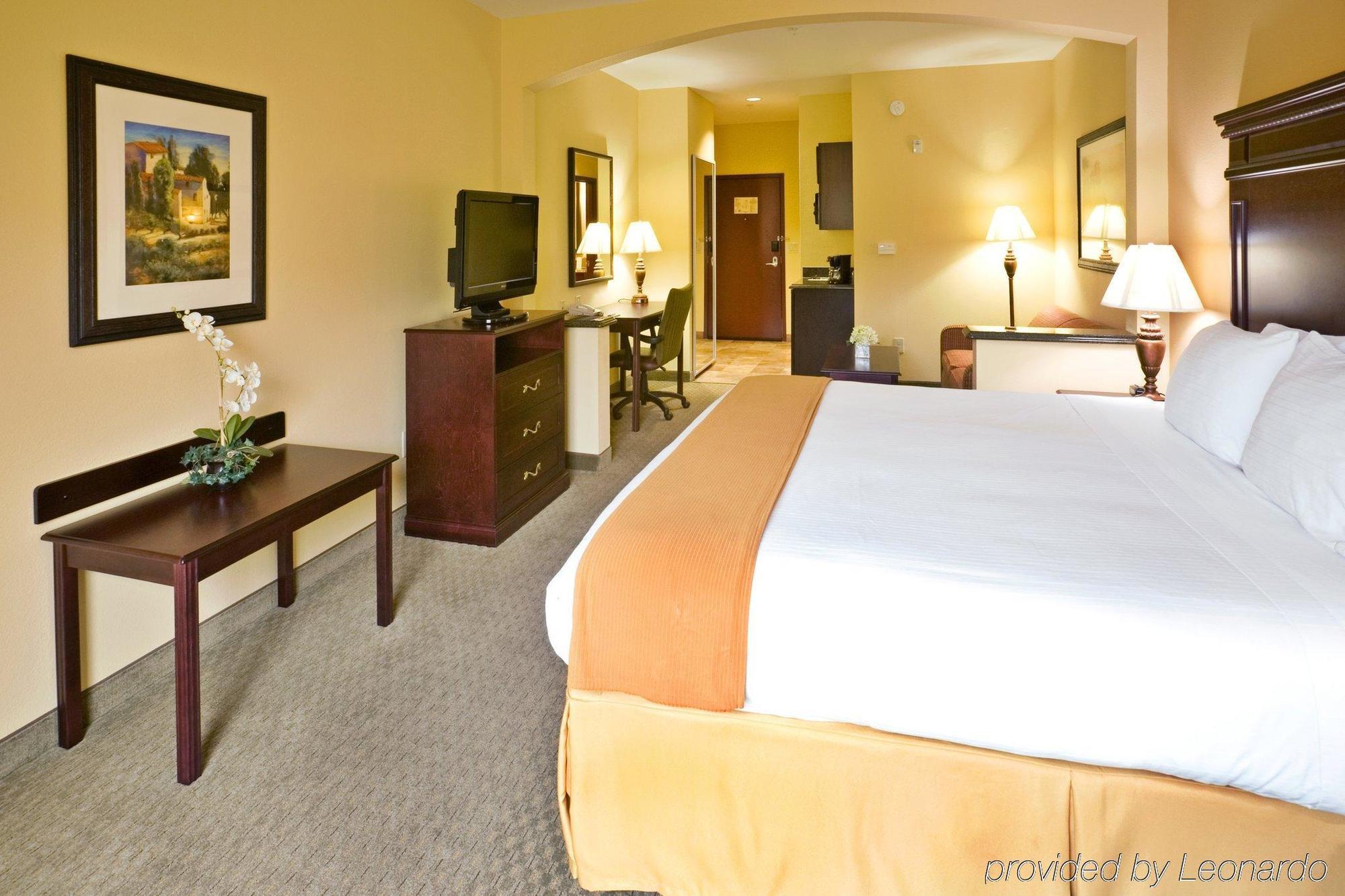 Holiday Inn Express & Suites Texarkana, An Ihg Hotel Δωμάτιο φωτογραφία