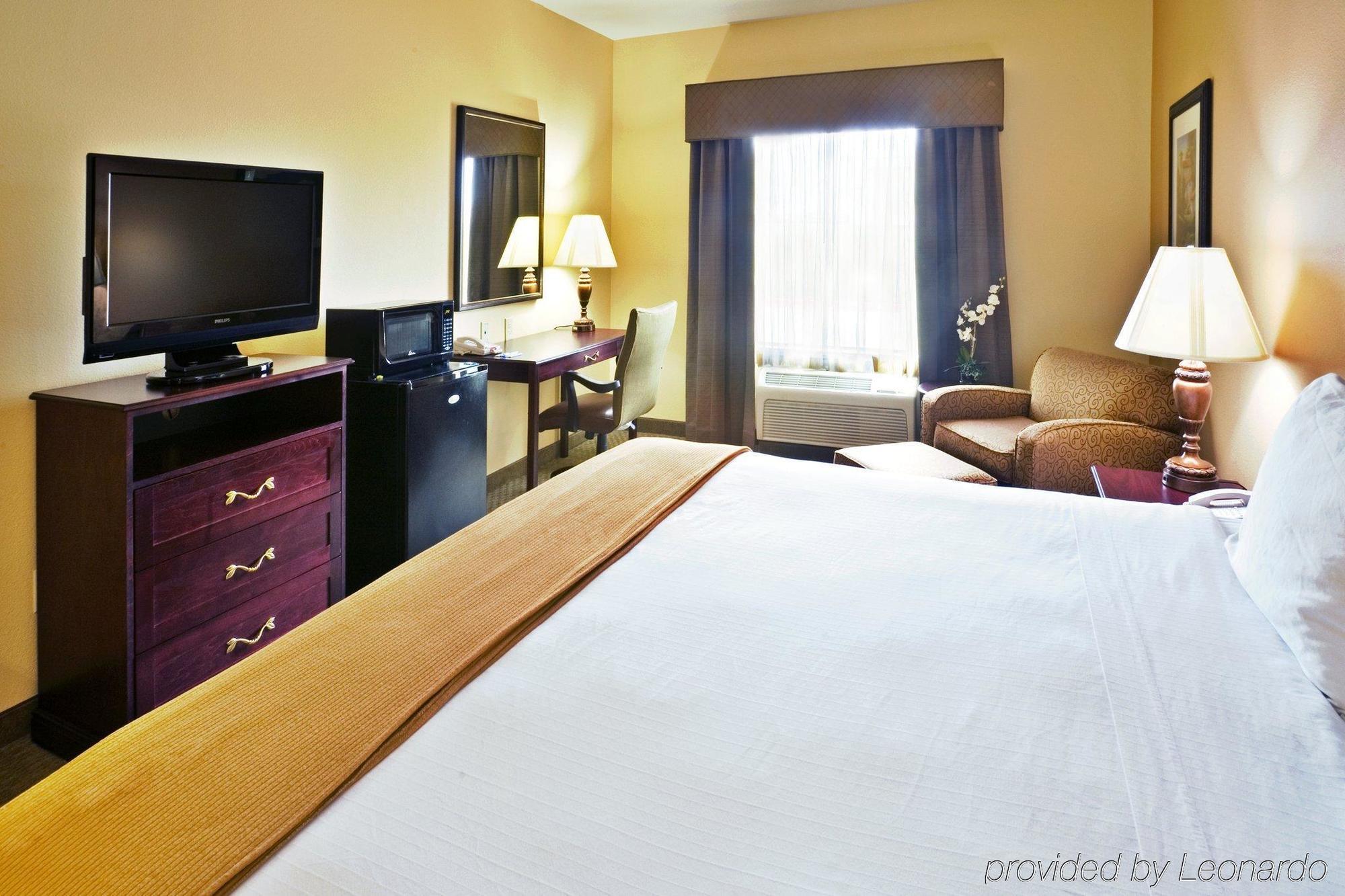 Holiday Inn Express & Suites Texarkana, An Ihg Hotel Εξωτερικό φωτογραφία